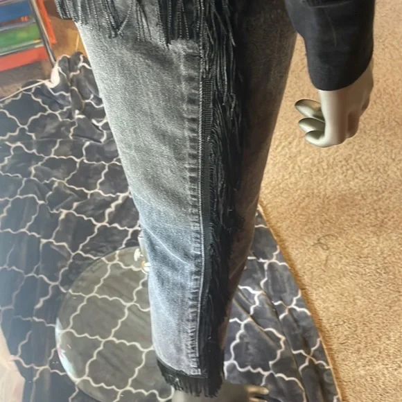 Nasty Gal Fringe Cropped High Waisted Jeans - Picture 10 of 13